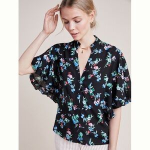 Anthropologie Maeve Aveiro Black Floral Flutter-Sleeve
Buttondown Top, sz Large